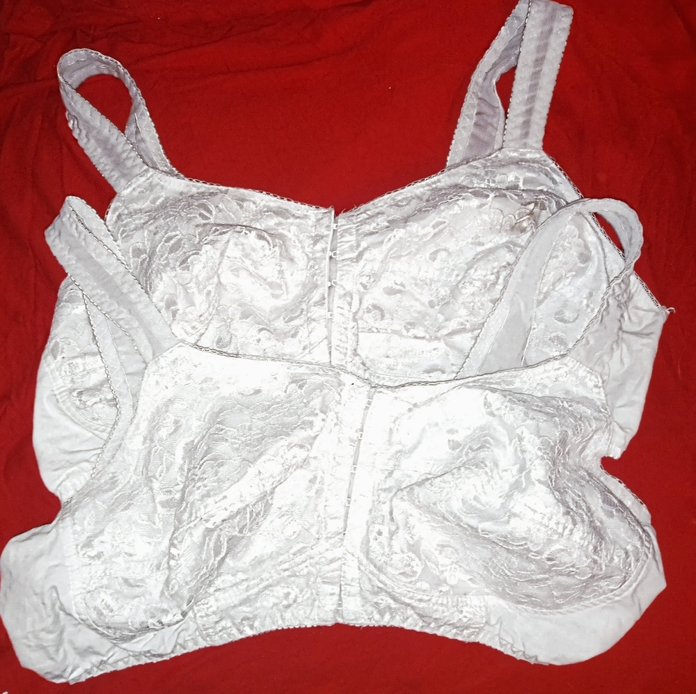 SZ 40dd&40d lot of 3 front closure bras